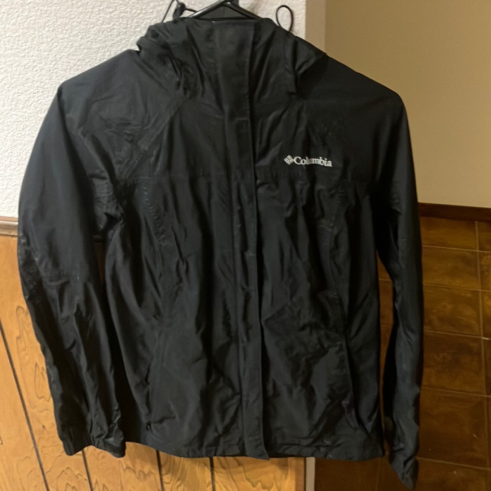 Columbia rain jacket